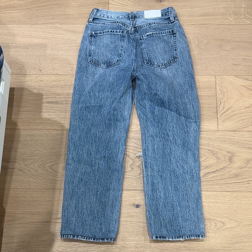 Stylish Ripped Blue Jeans - Picture 7 of 7